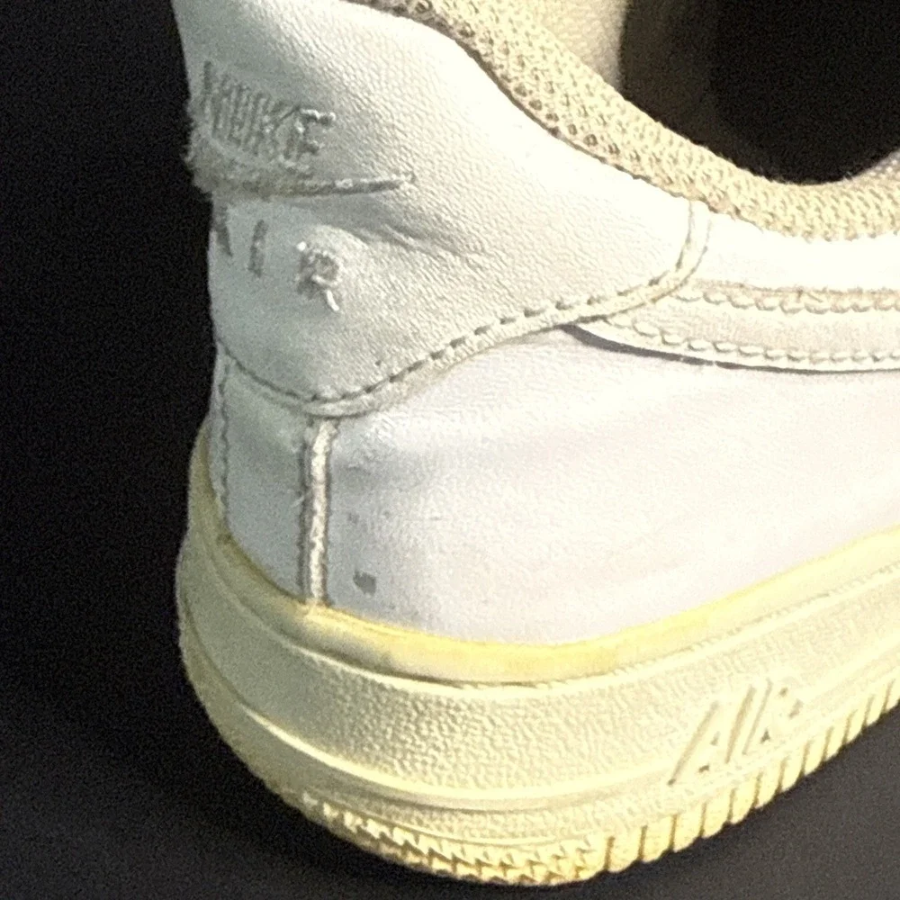 Size 6.5 - Nike Air Force 1 '07 White W